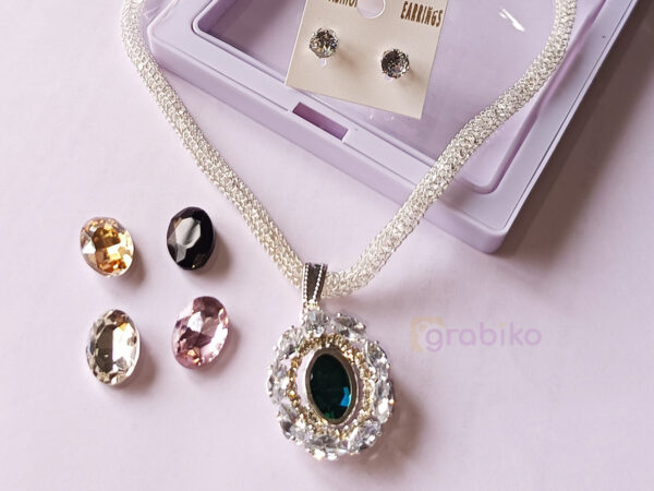 Silver necklace set with 5 interchangeable stones and earrings