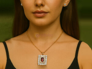 Gold plated necklace with 5 interchangeable stones and stud earrings