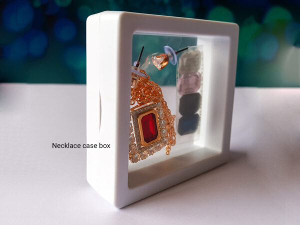 Gold plated necklace with 5 interchangeable stones and stud earrings